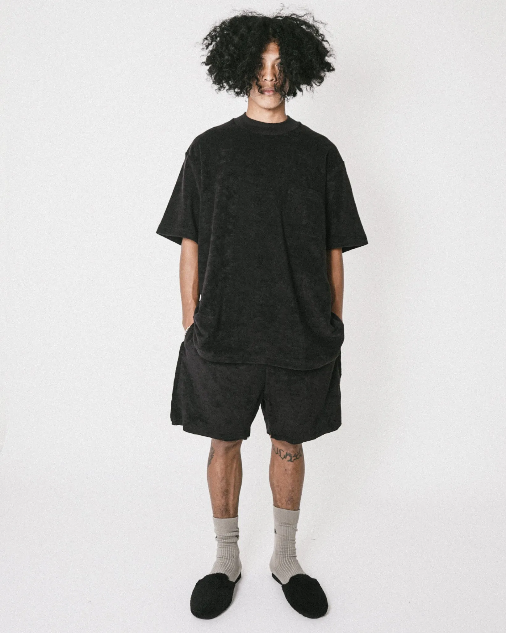 ANTHRACITE TOWEL RAW FINISH SWEATSHORTS