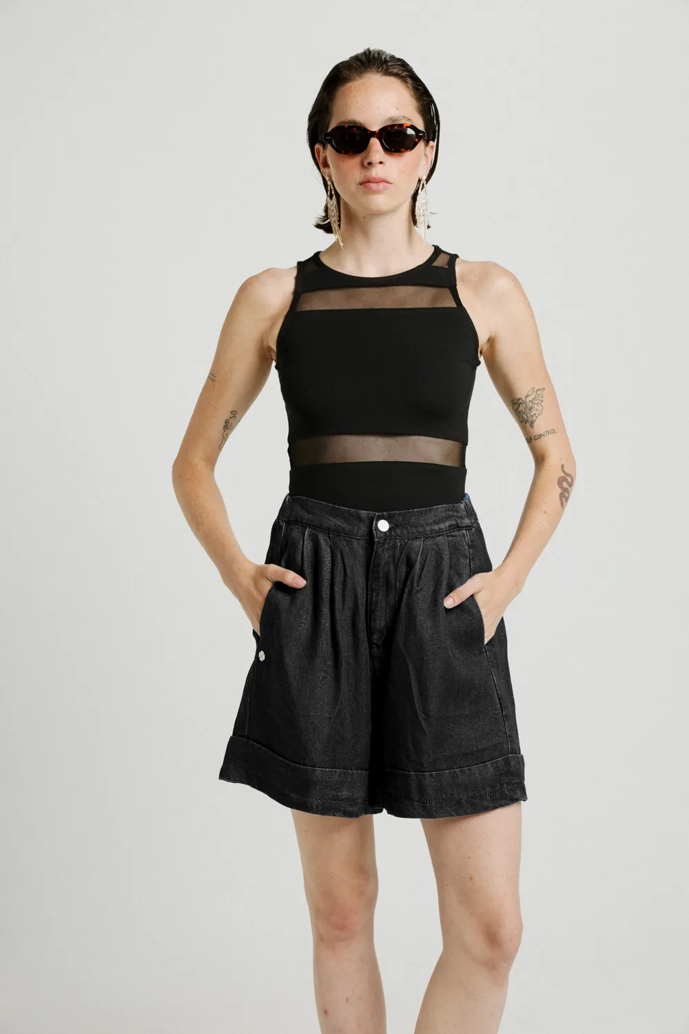 Arie Short Black Denim Bottoms