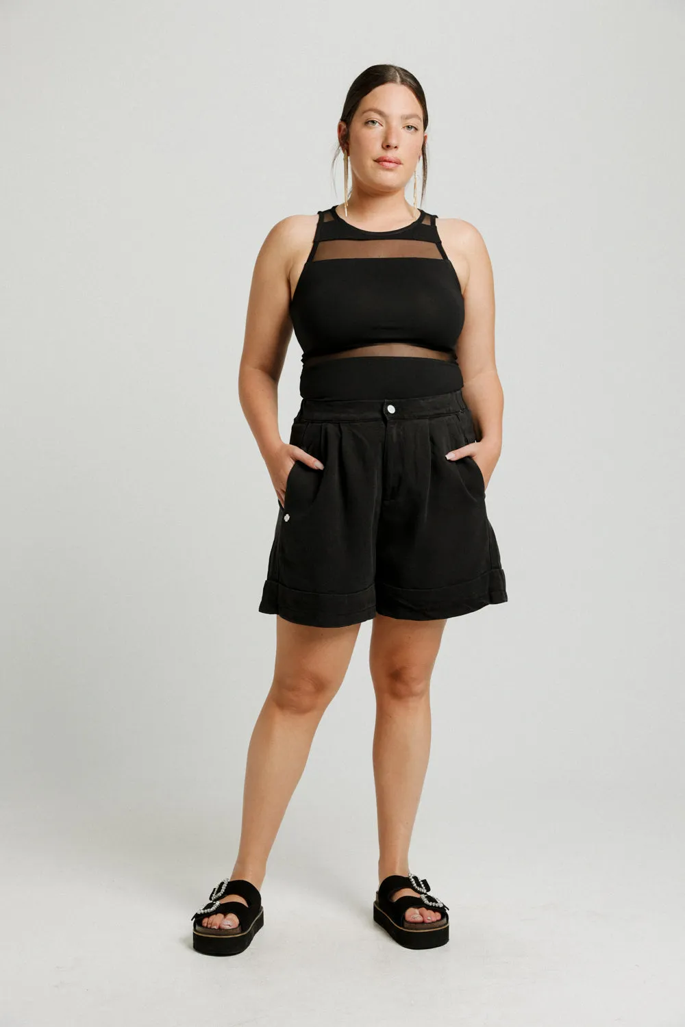 Arie Short Black Denim Bottoms