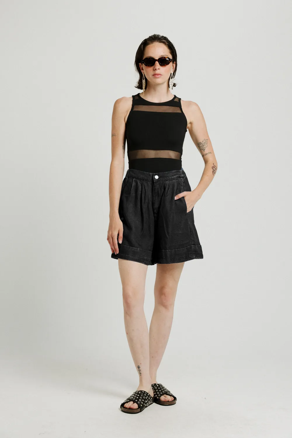Arie Short Black Denim Bottoms