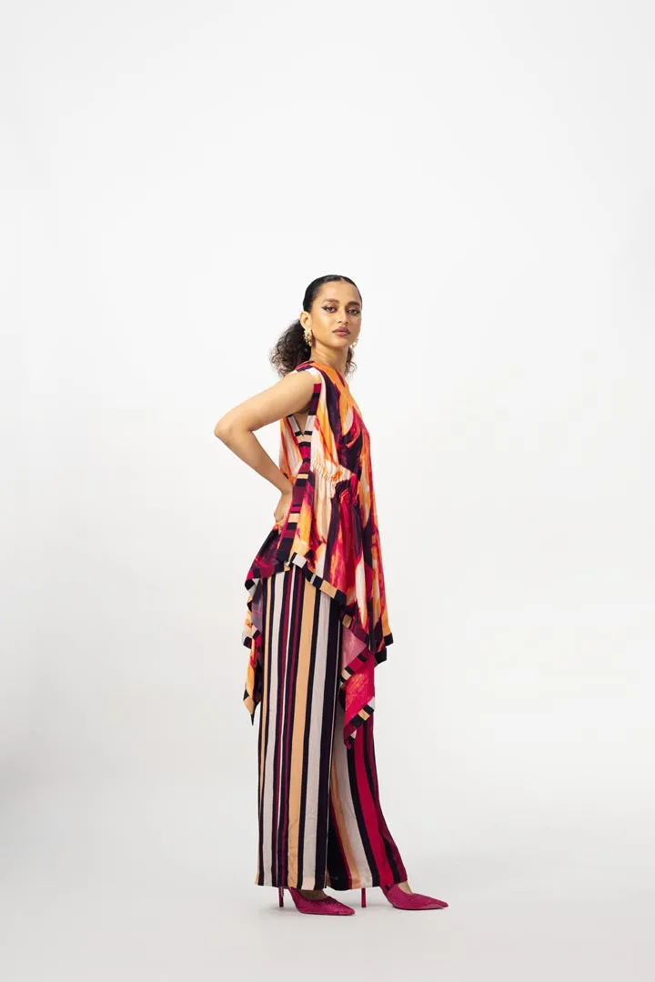 Asymmetrical set