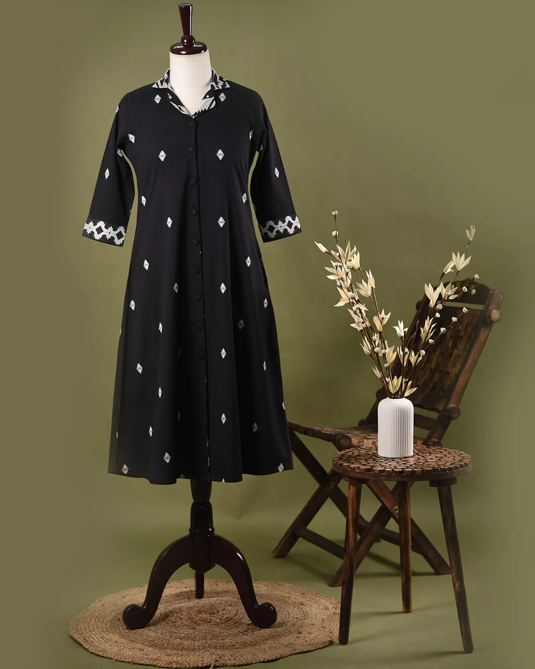 Black With White Cotton Jamdaani Woven Ready-To-Wear A Line Kurta Set With Pant