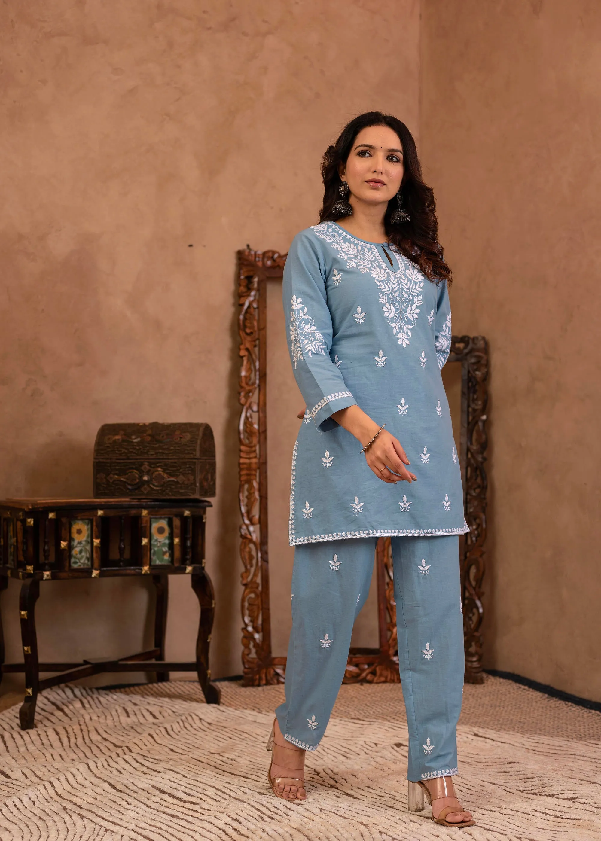 Blue Embroidered Cotton Slub Kurta with Pant & Button Details