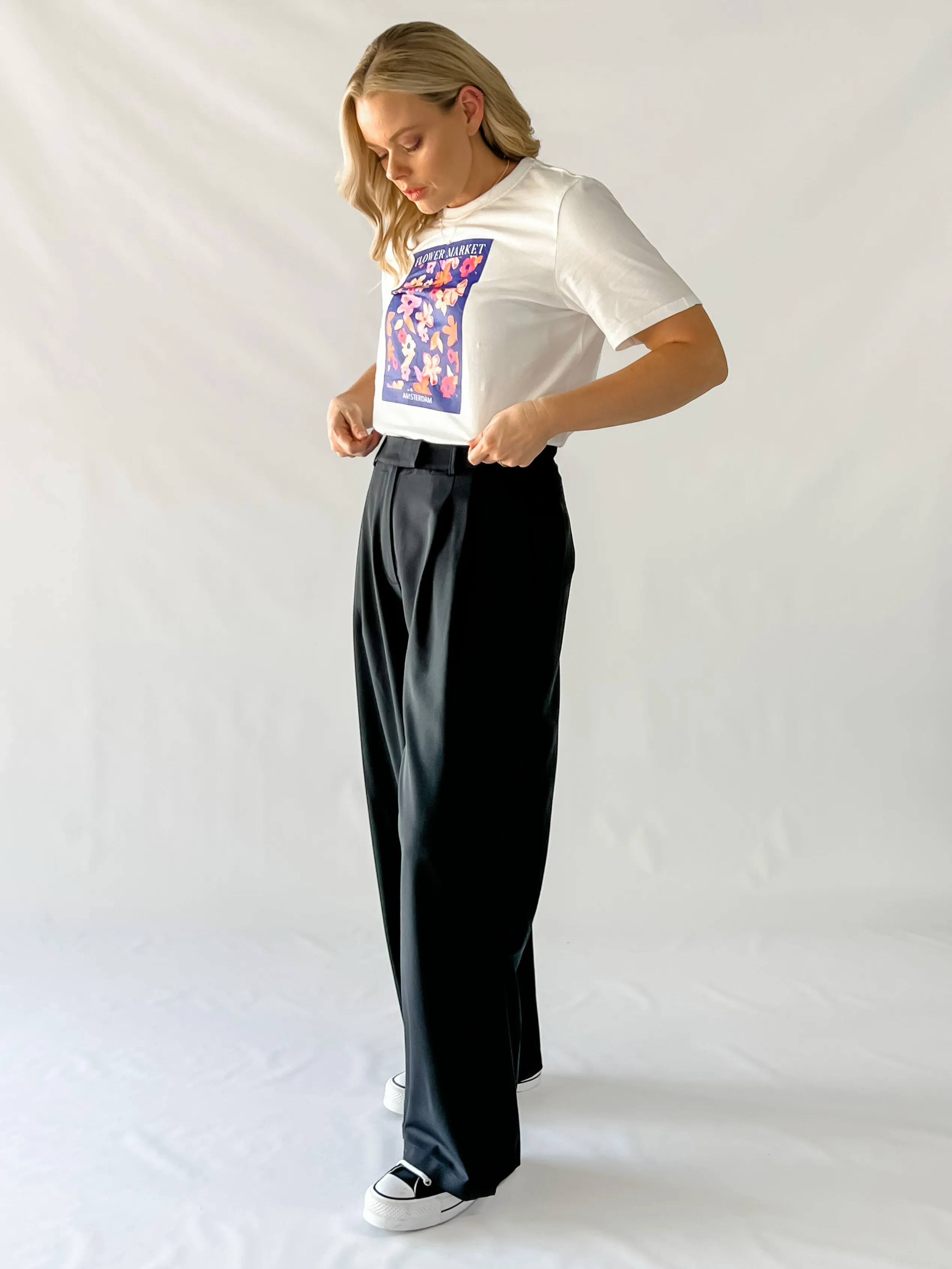 BOTANIC GRAPHIC TEE