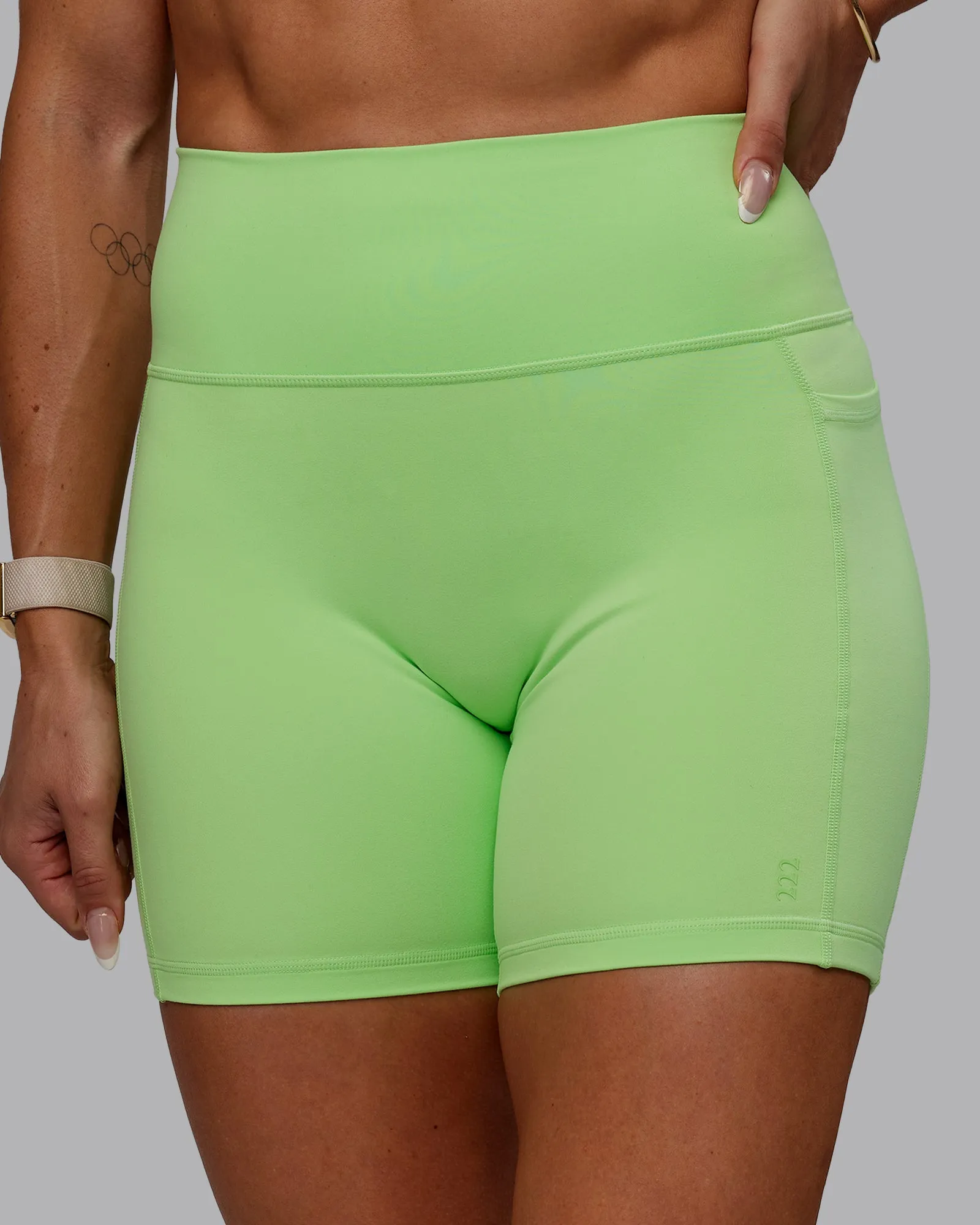 Bree Masters x Fusion Mid Short with Pockets - Pastel Lime