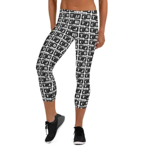 Capri Leggings "2023-0011 White (Black Logo)"