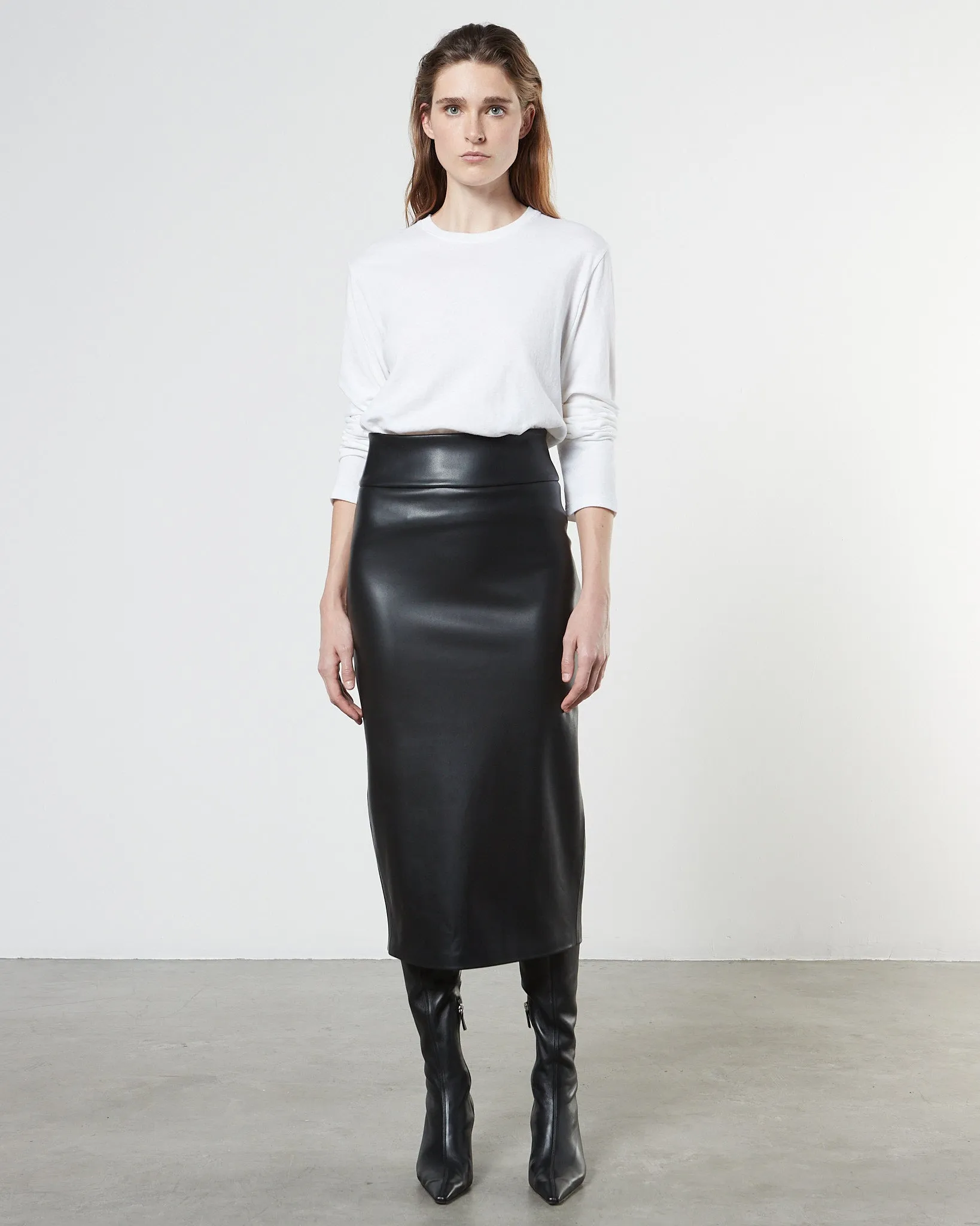 Cashmere Loose Tee in White