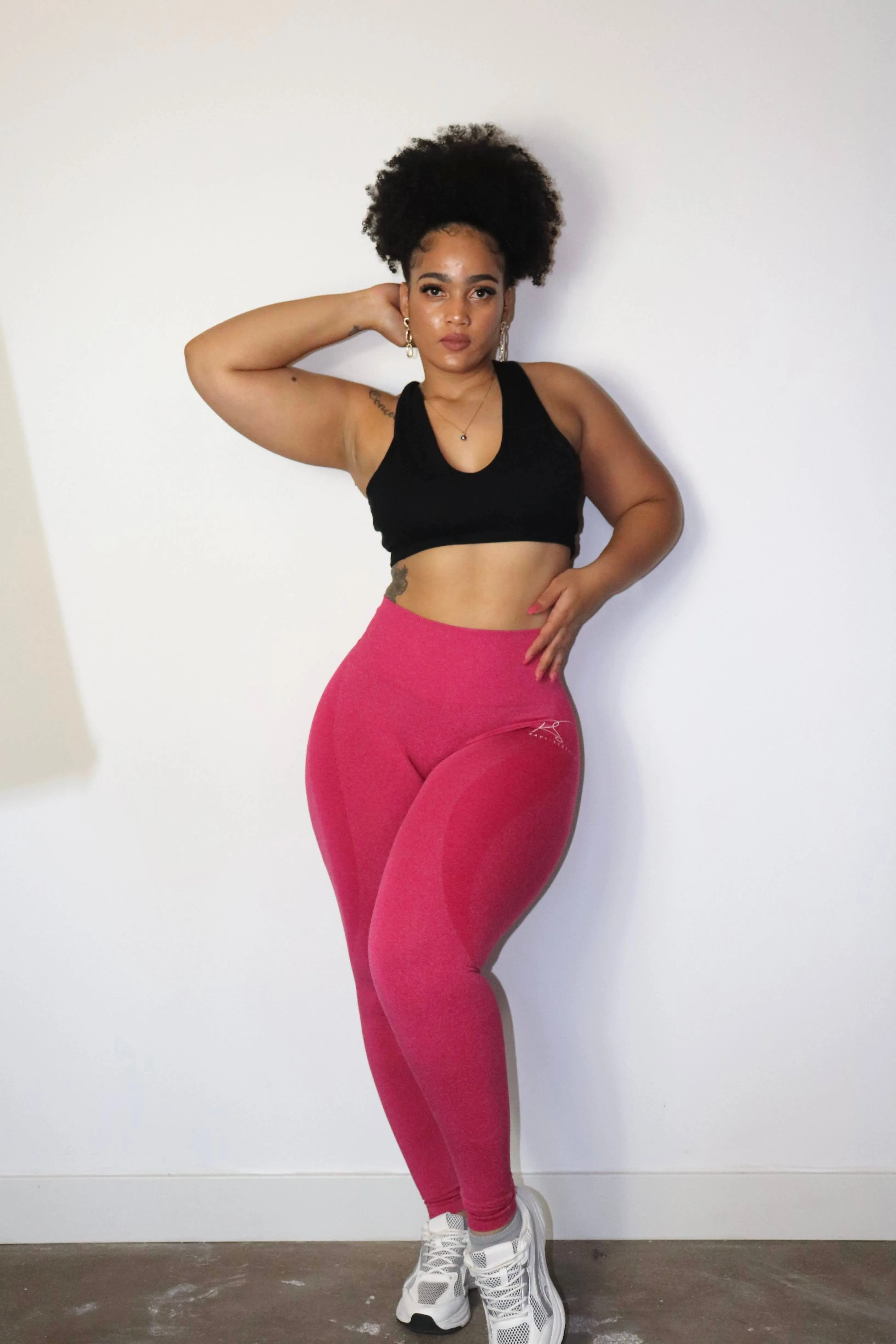 Contour Seamless Legging in Magenta