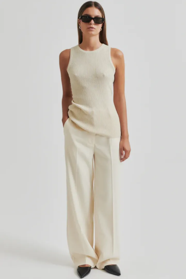Costana Trousers