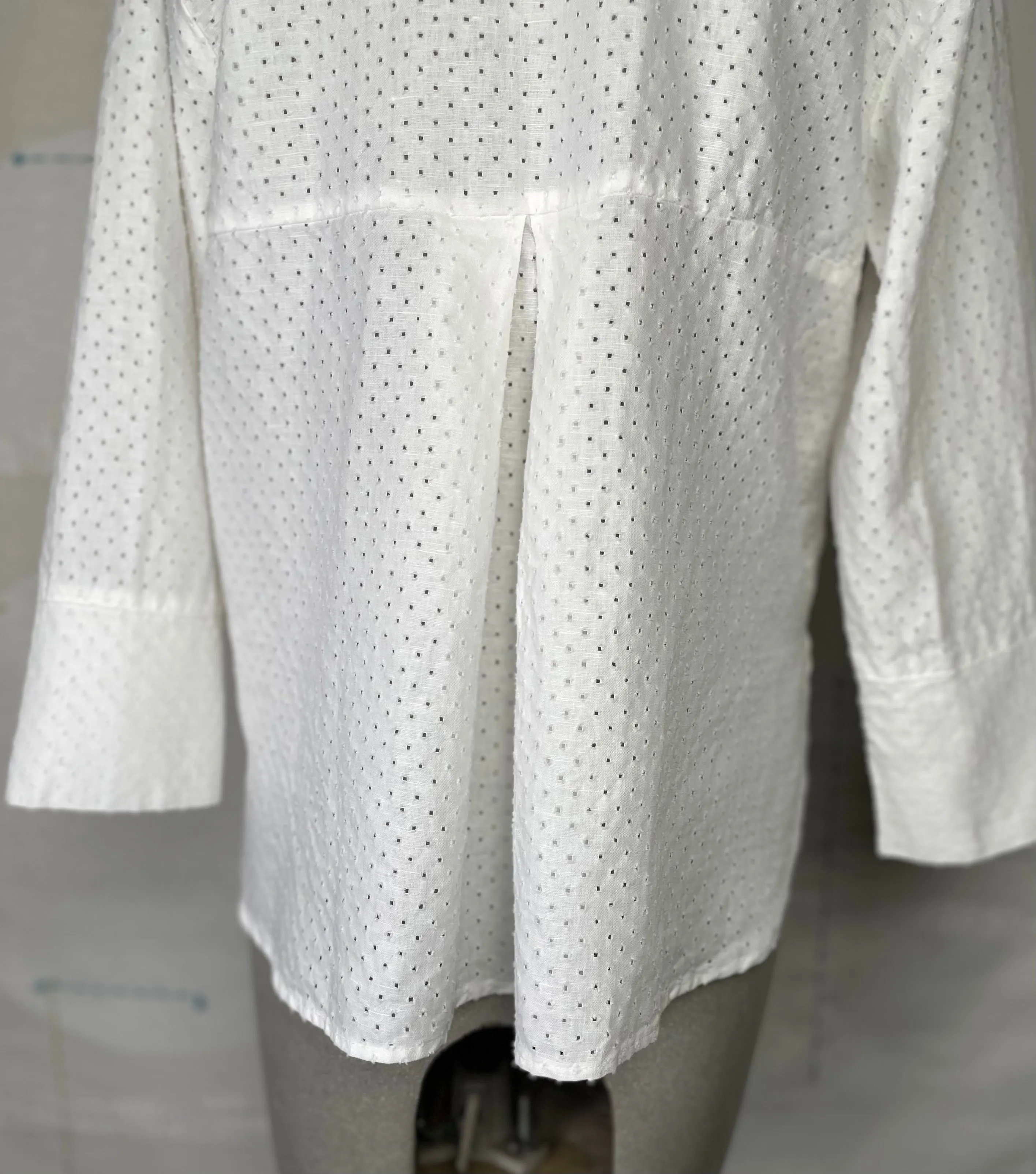 Cut Loose  ~  Pinhole Crop Easy Shirt - Laundered