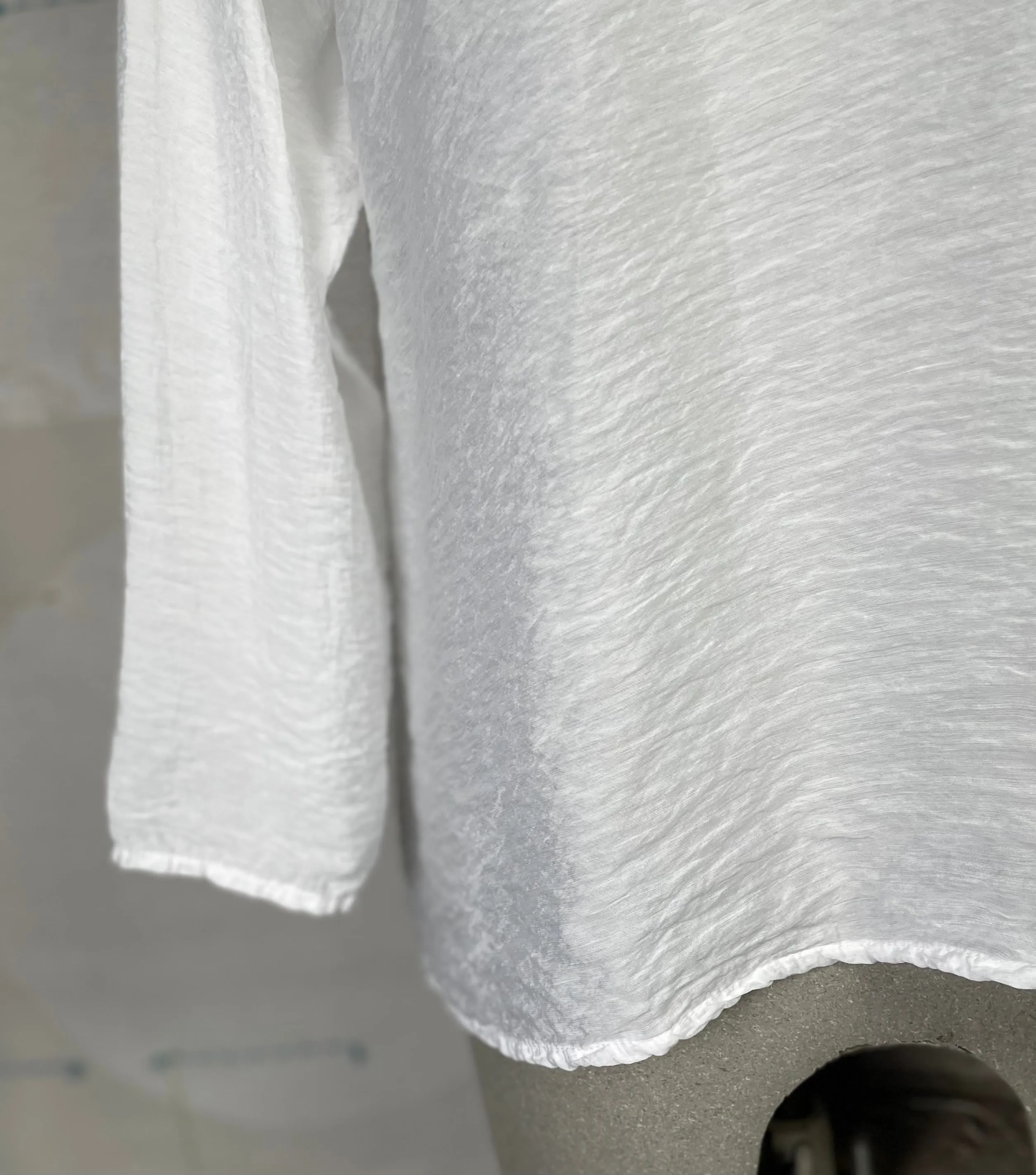 Cut Loose  ~  Swing Shirt - White