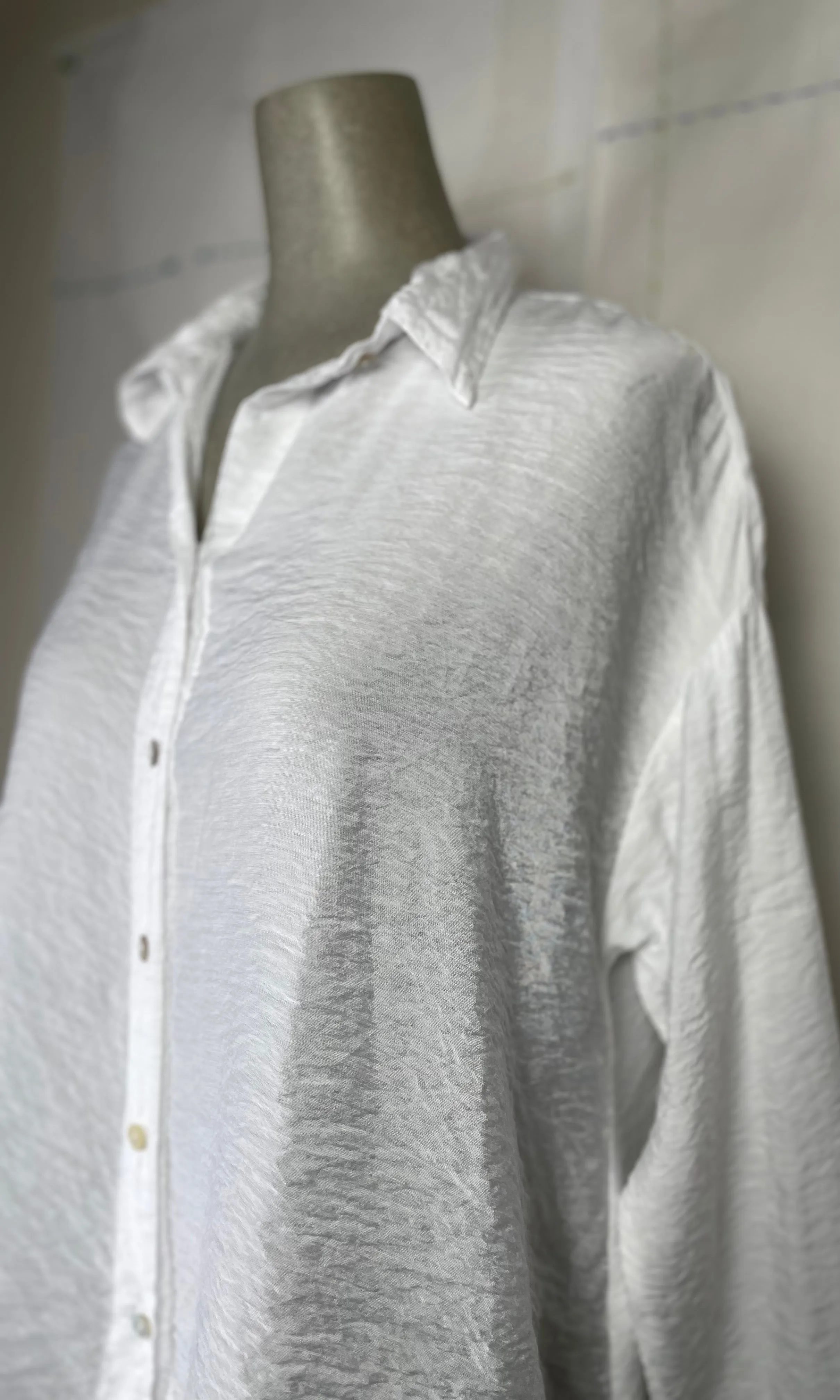 Cut Loose  ~  Swing Shirt - White