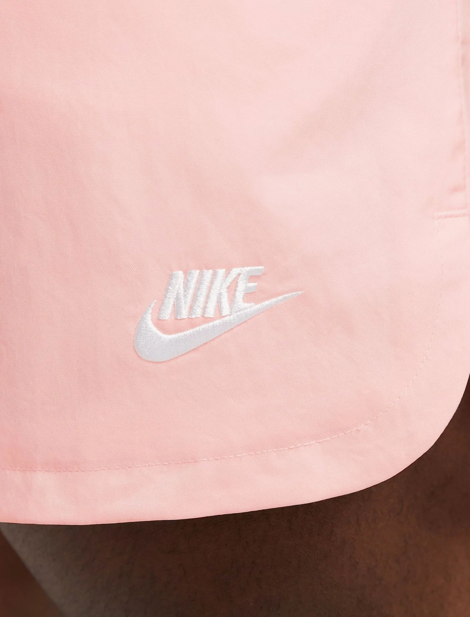 ESSENTIALS SHORT