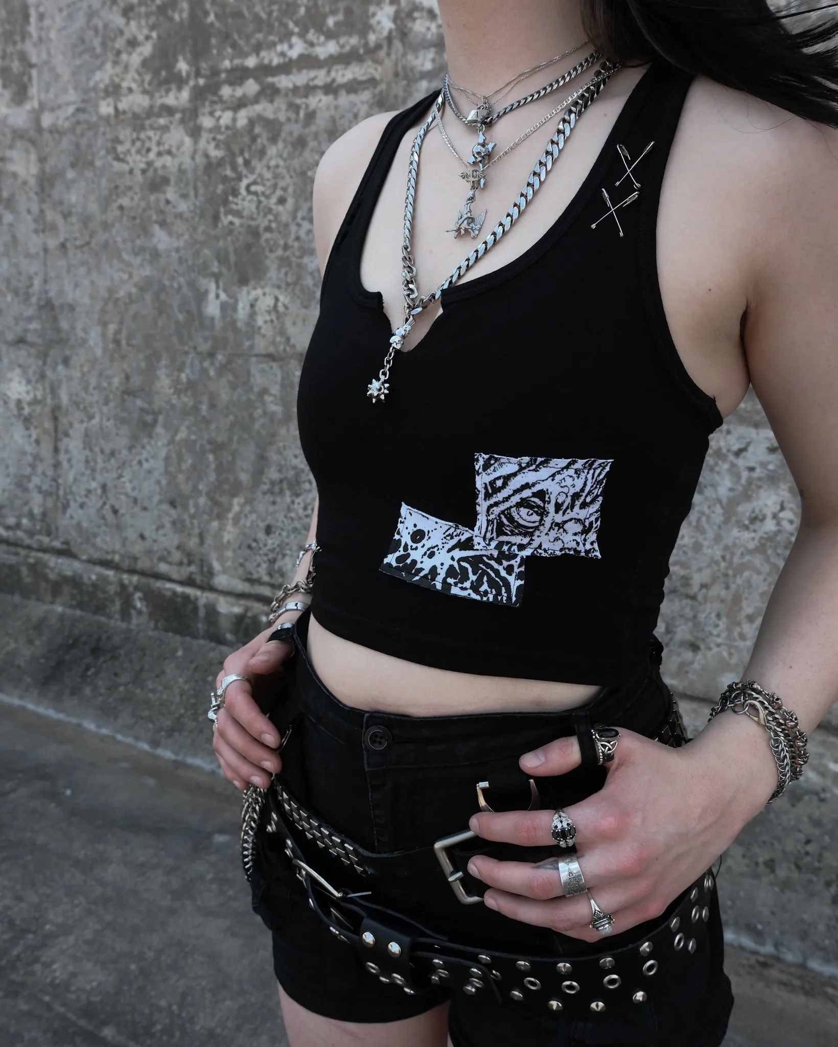 GORE PATCH TANK TOP - OBSCURED HANDMADE