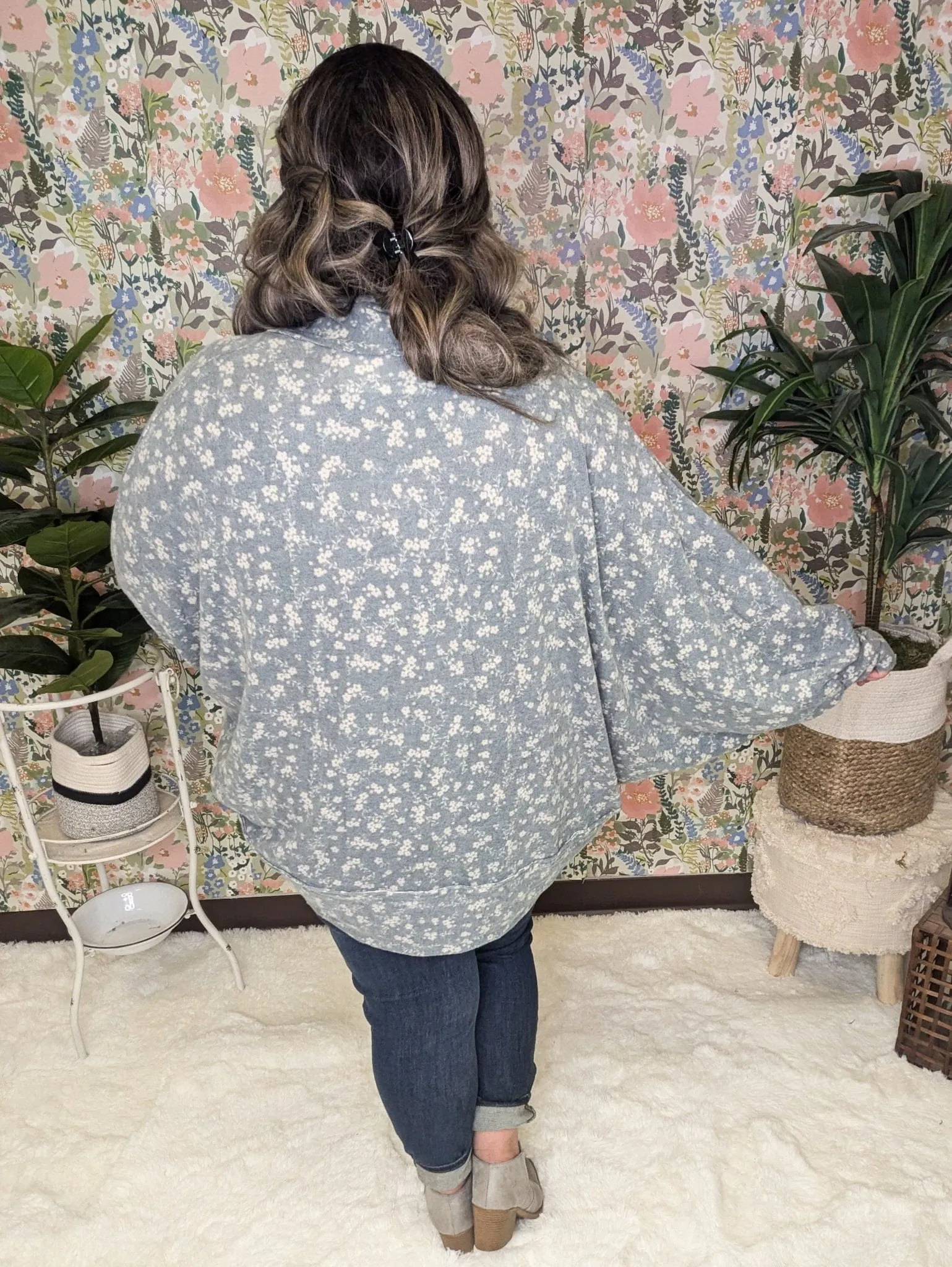 Hannah Ditsy Floral Cocoon Cardi in Dusty Blue