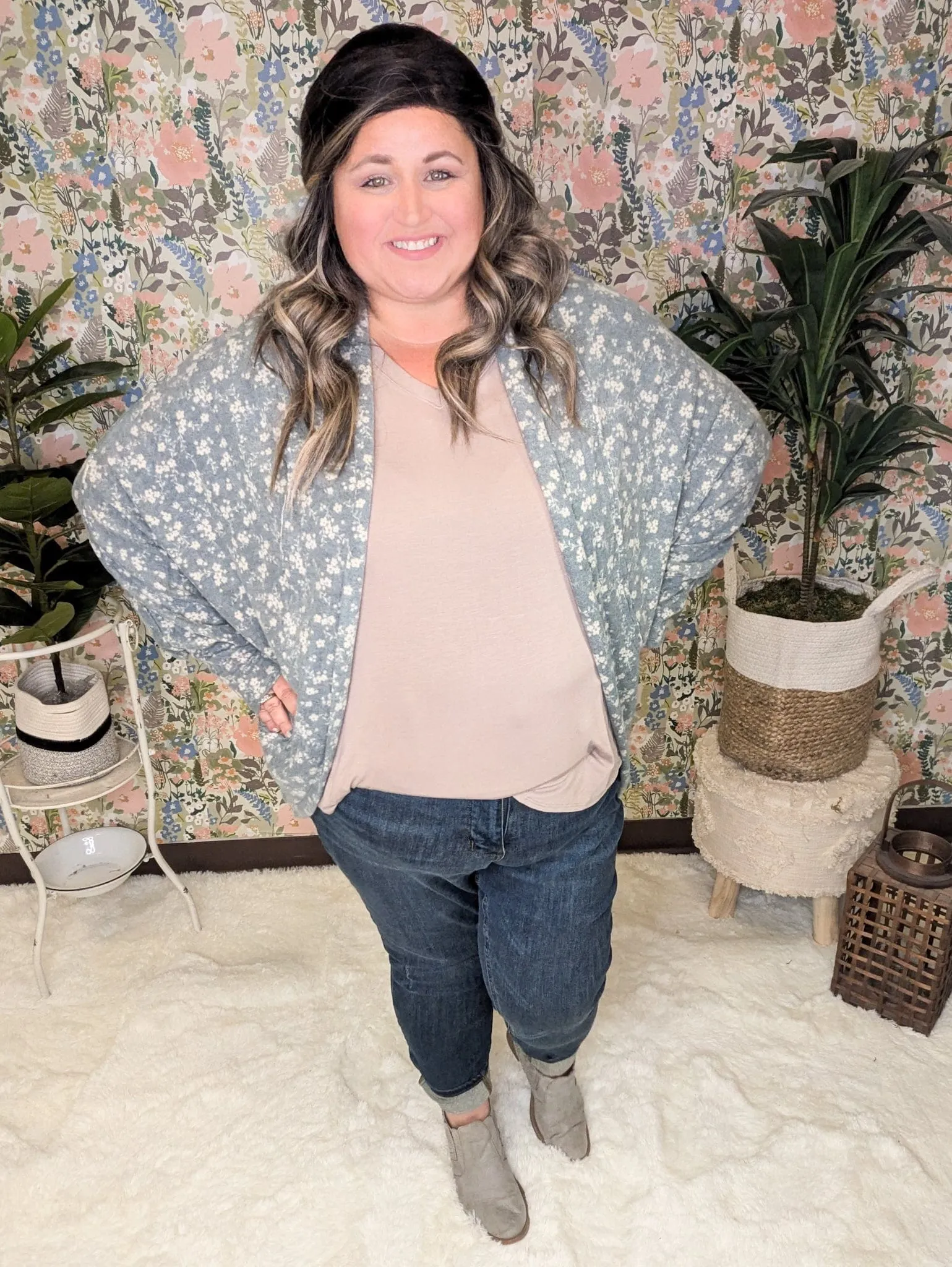 Hannah Ditsy Floral Cocoon Cardi in Dusty Blue