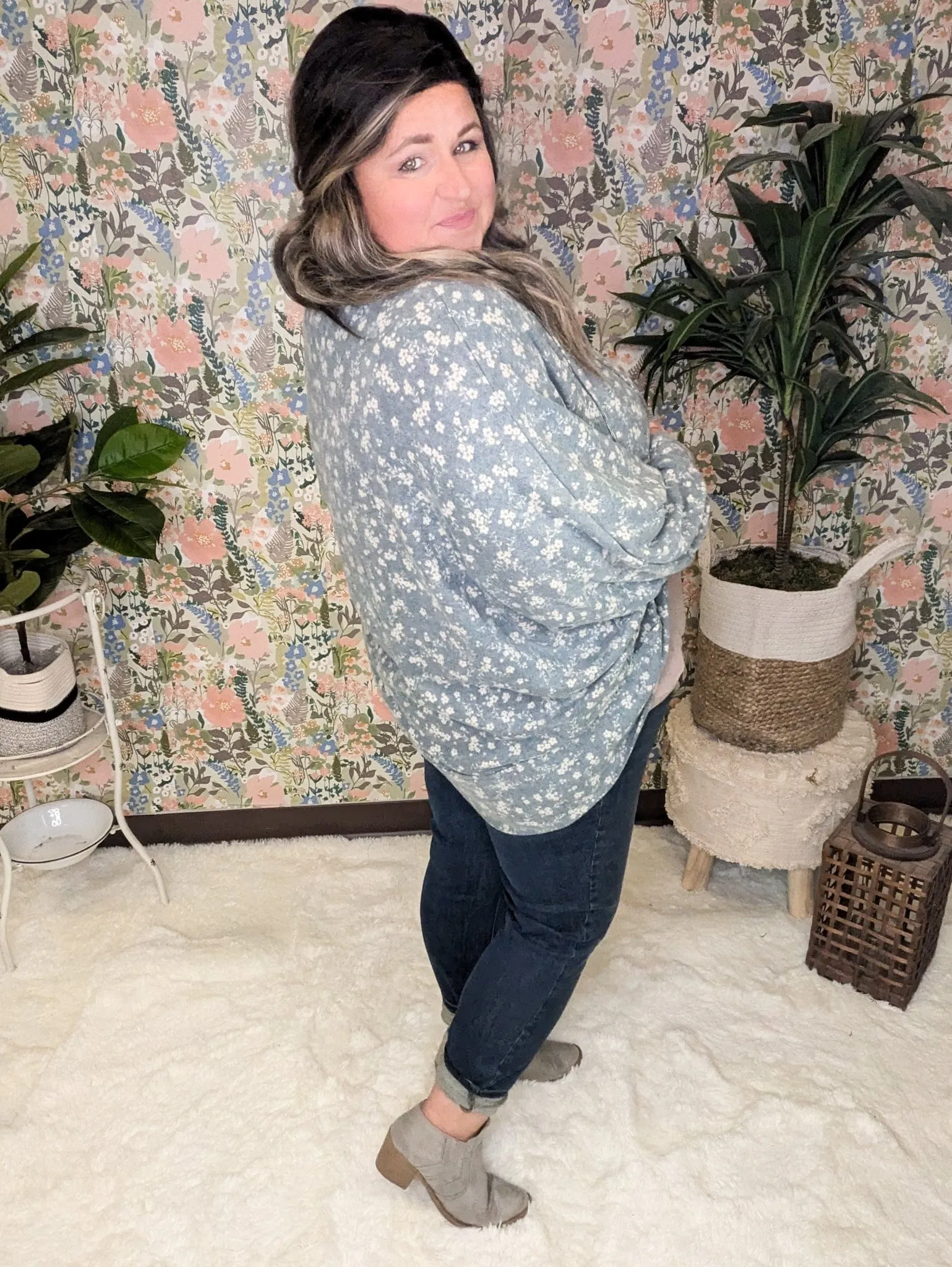 Hannah Ditsy Floral Cocoon Cardi in Dusty Blue