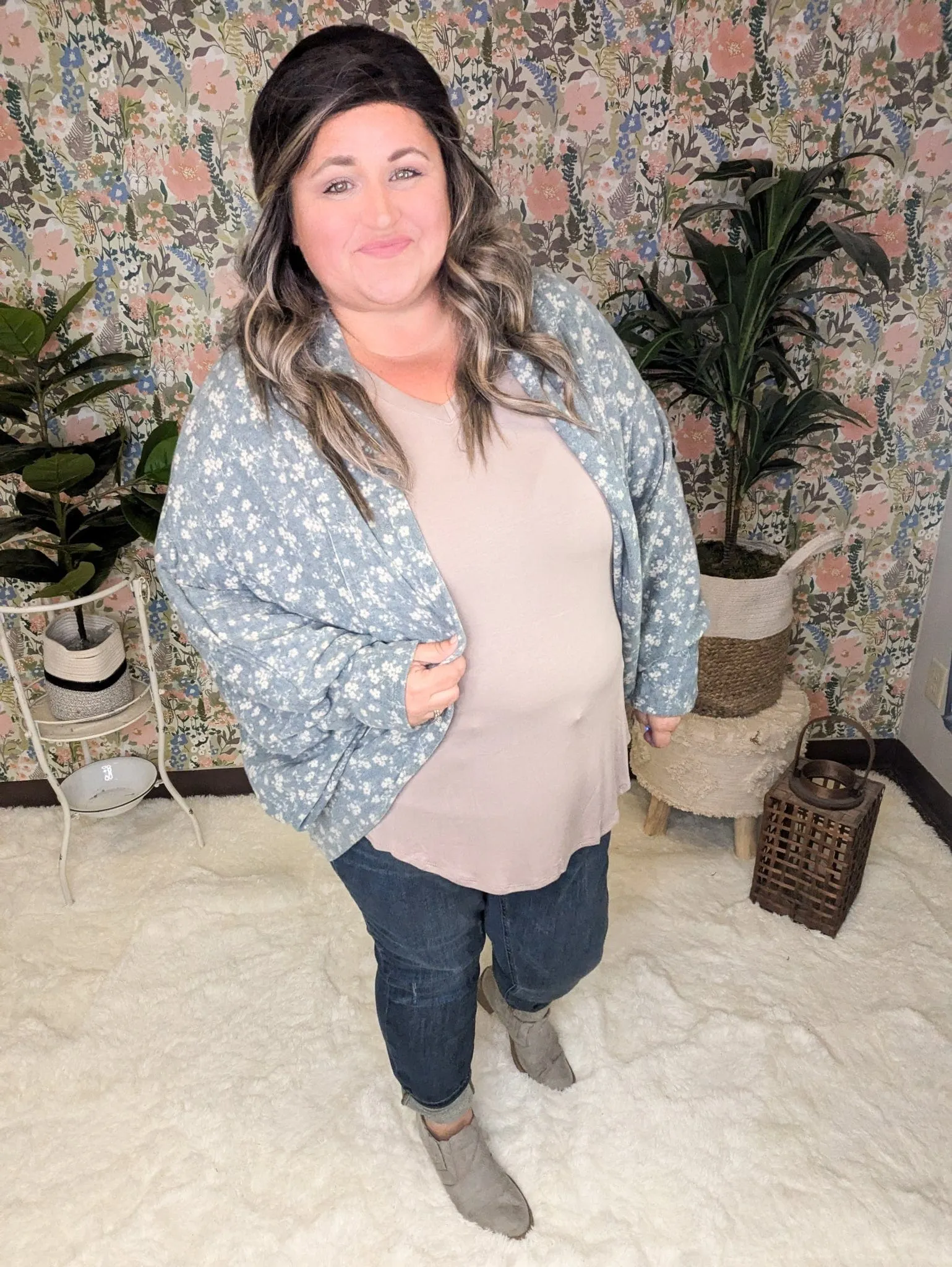 Hannah Ditsy Floral Cocoon Cardi in Dusty Blue