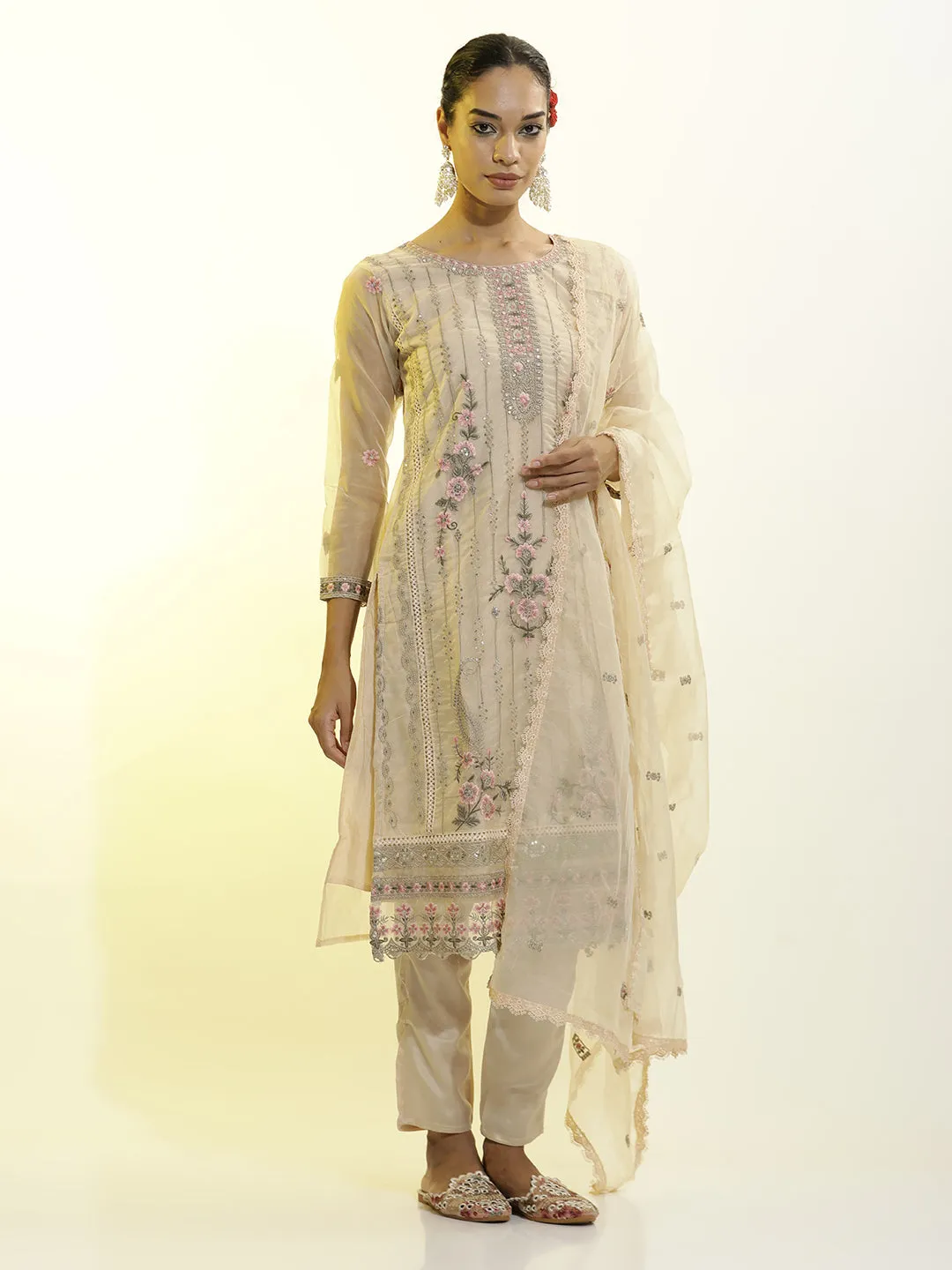 Heavy Embroidered Organza Festive Kurta Set With Dupatta
