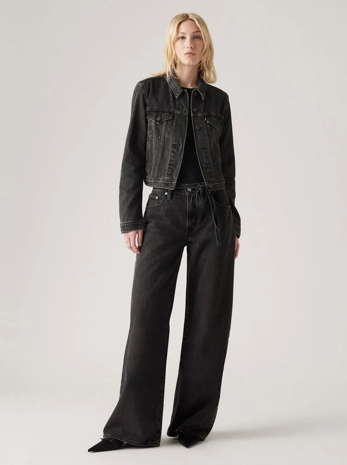 Levi's - XL Straight Jean - Influential Lady