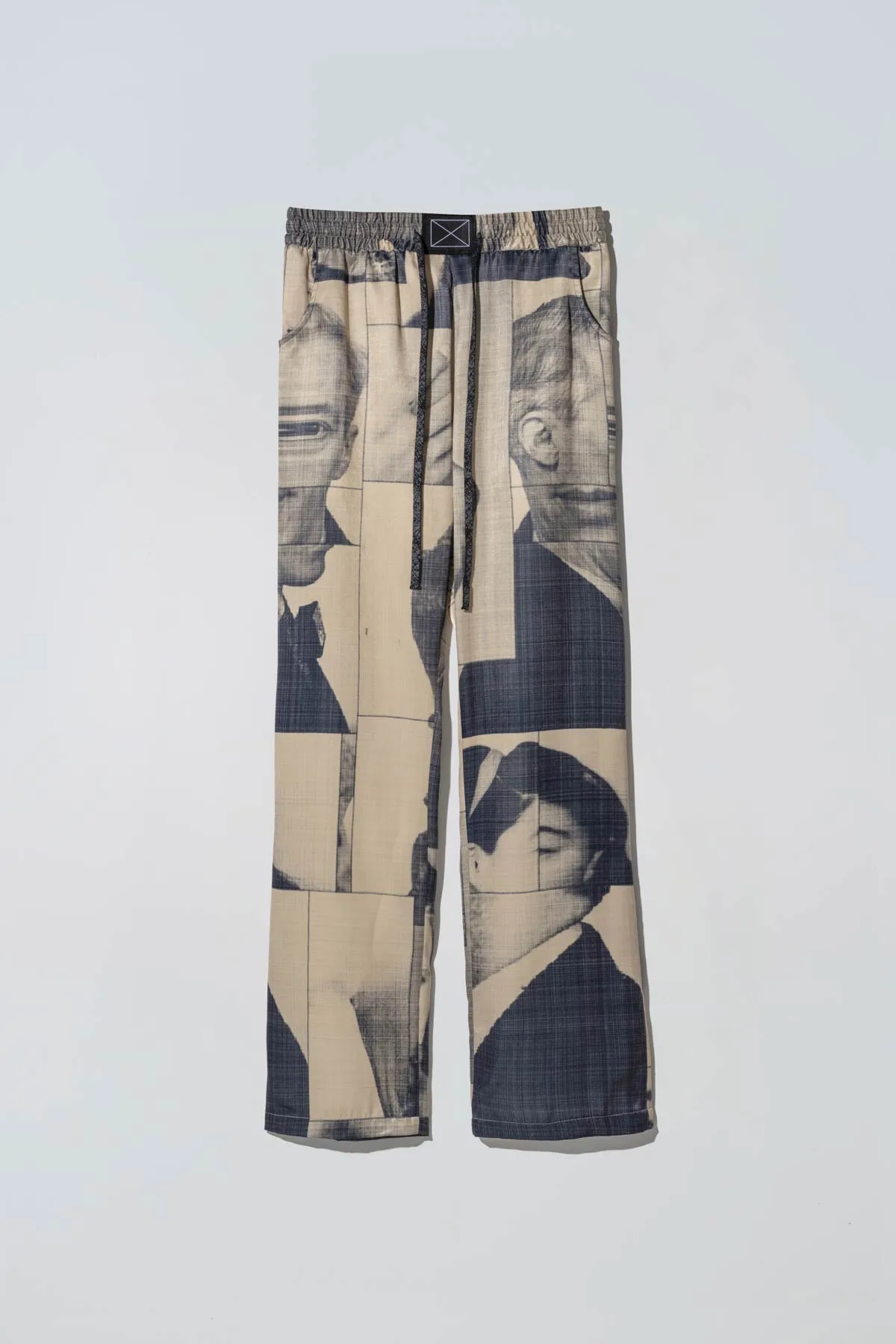 Liberty Suitpants in Black List Print Green