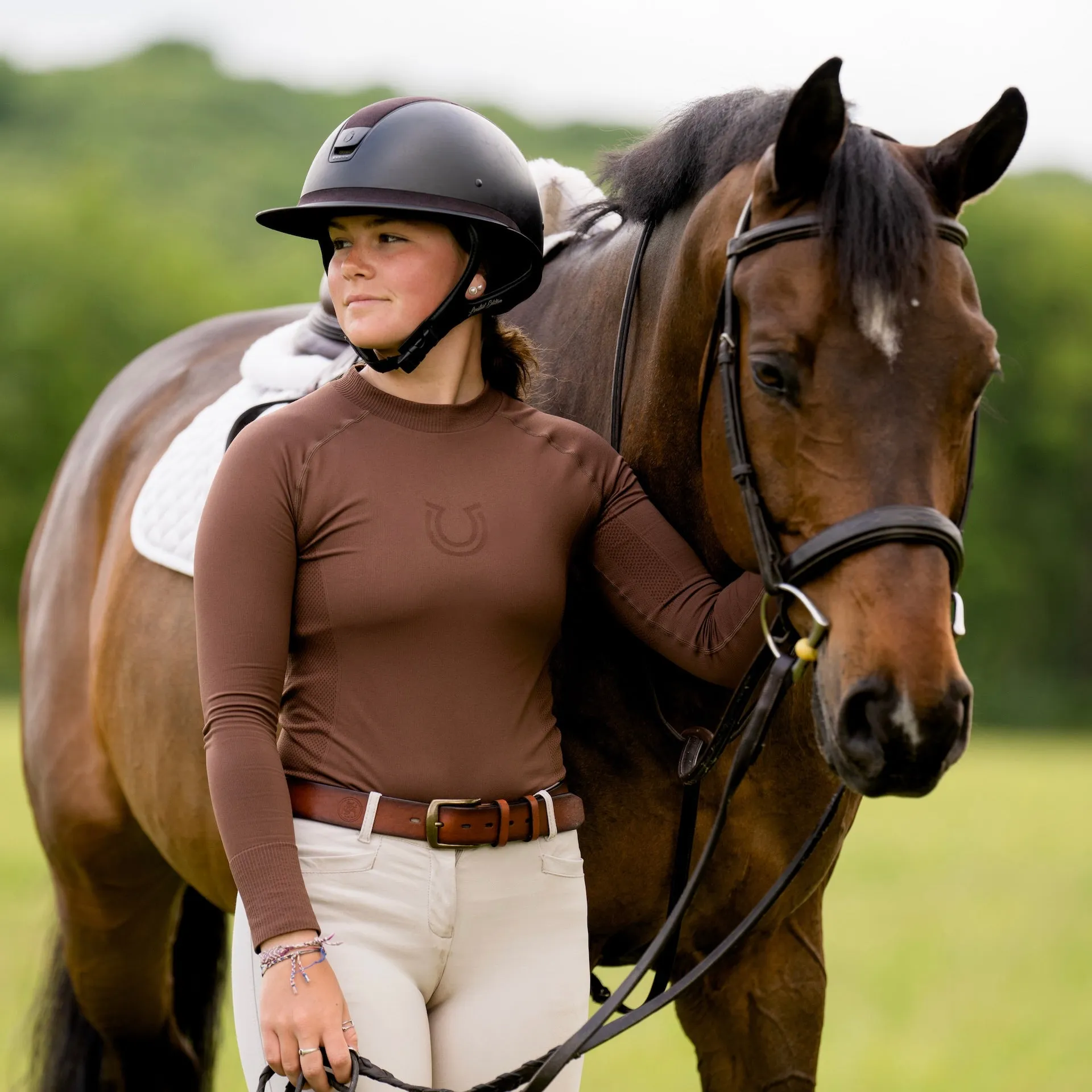 Long Sleeve Seamless Schooling Top