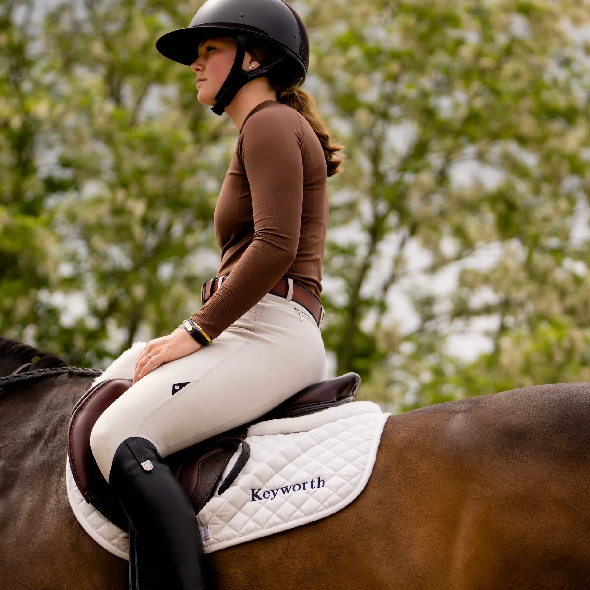 Long Sleeve Seamless Schooling Top