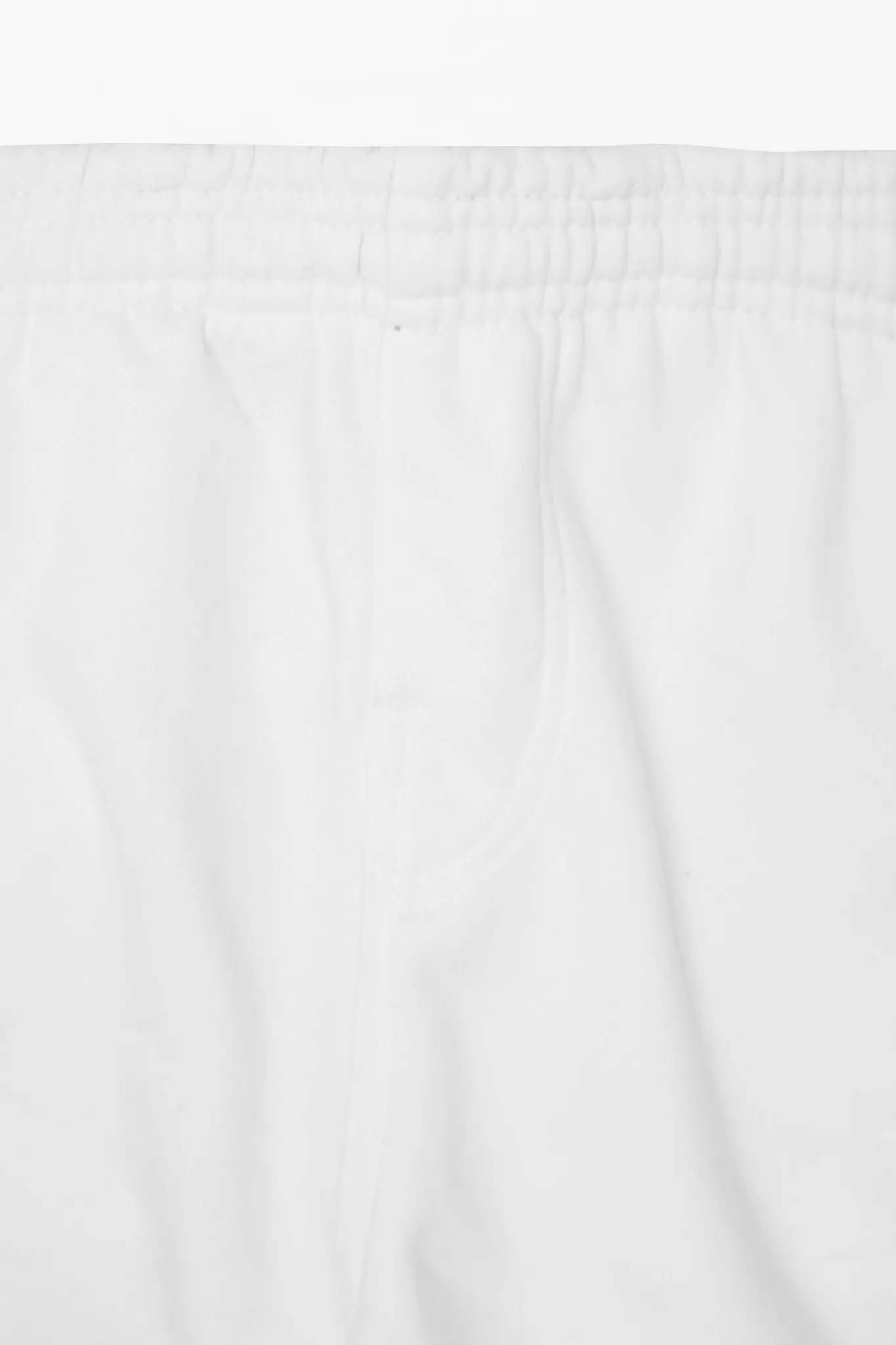 M'$ & DIAMONDS SWEATSHORTS IN WHITE