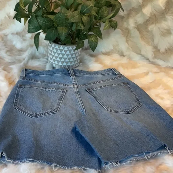 Madewell - Baggy Jean Shorts