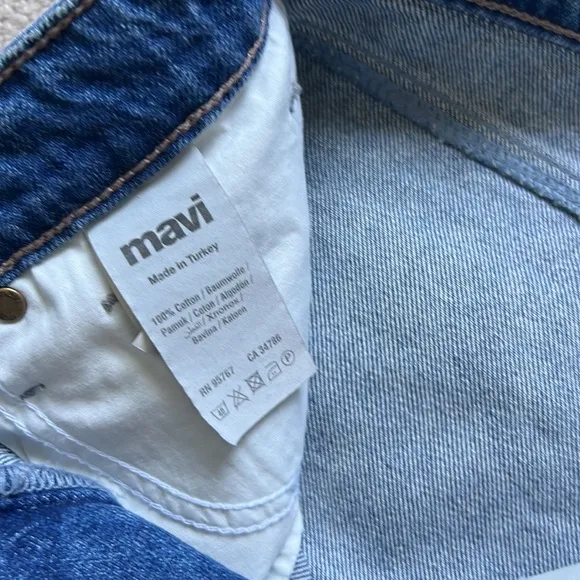 Mavi Gina High Rise Relaxed Shorts Size 26