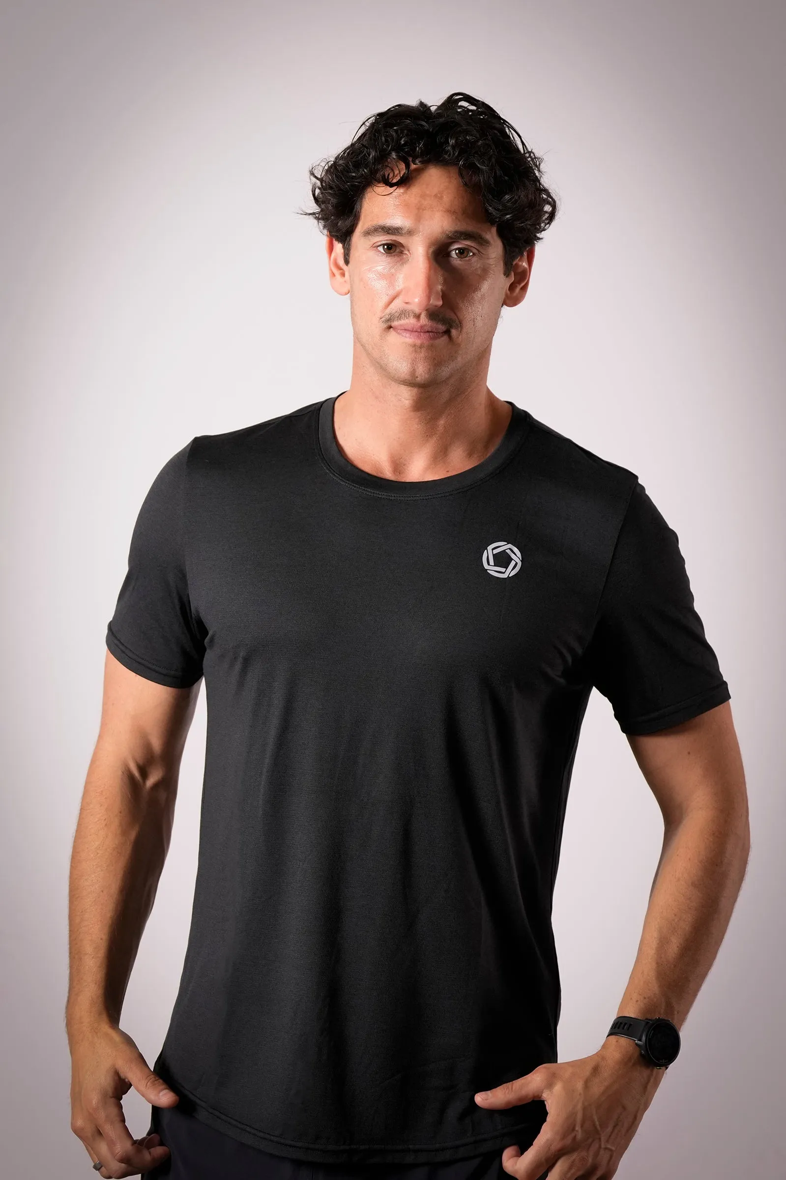 Member Exclusive: Men's FLOWDRY Tempo Short Sleeve