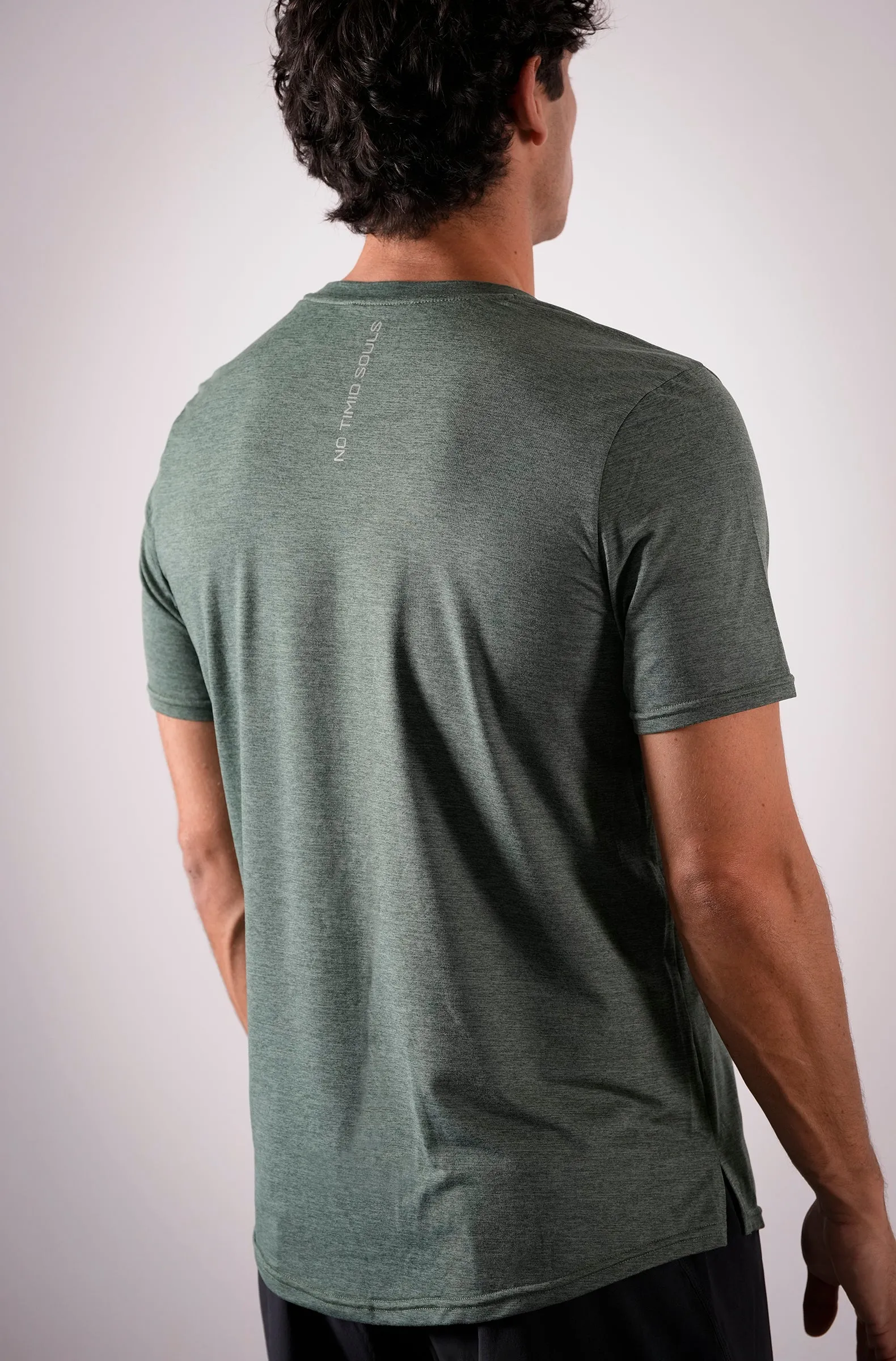 Member Exclusive: Men's FLOWDRY Tempo Short Sleeve