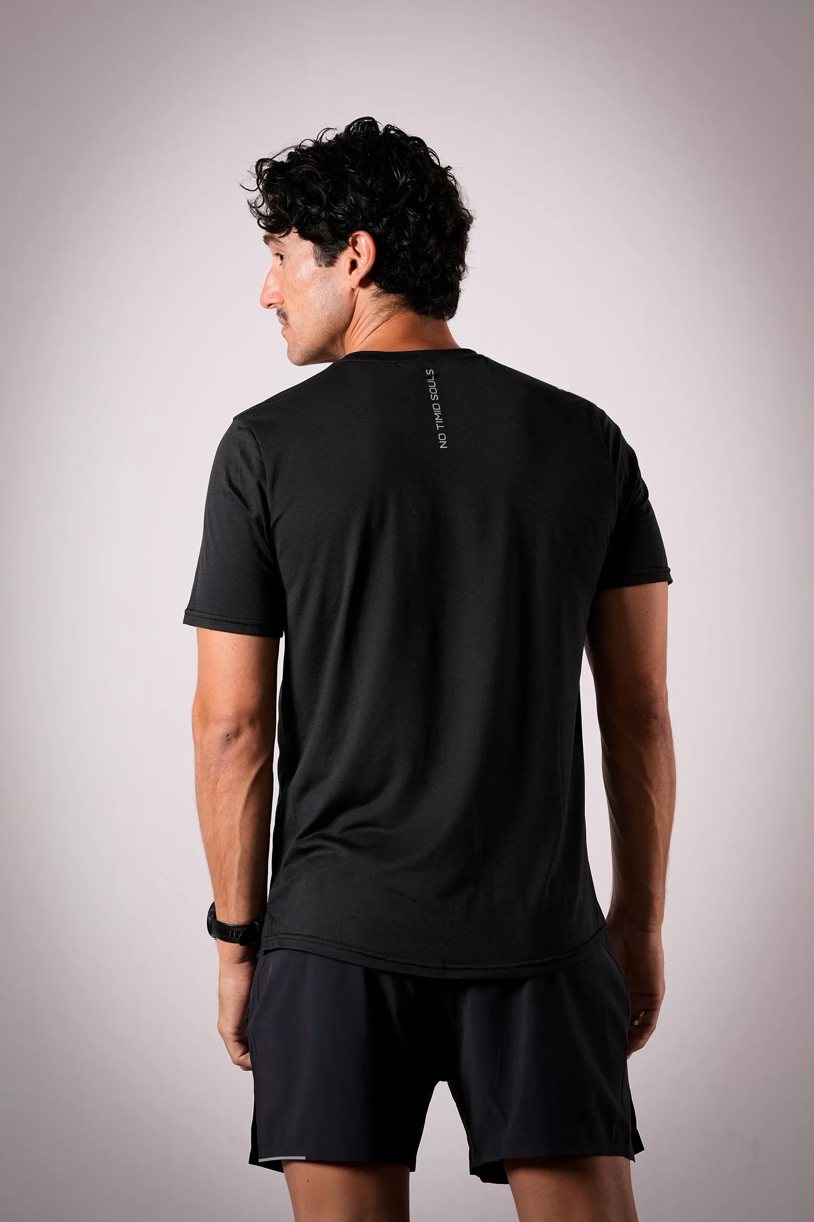 Member Exclusive: Men's FLOWDRY Tempo Short Sleeve