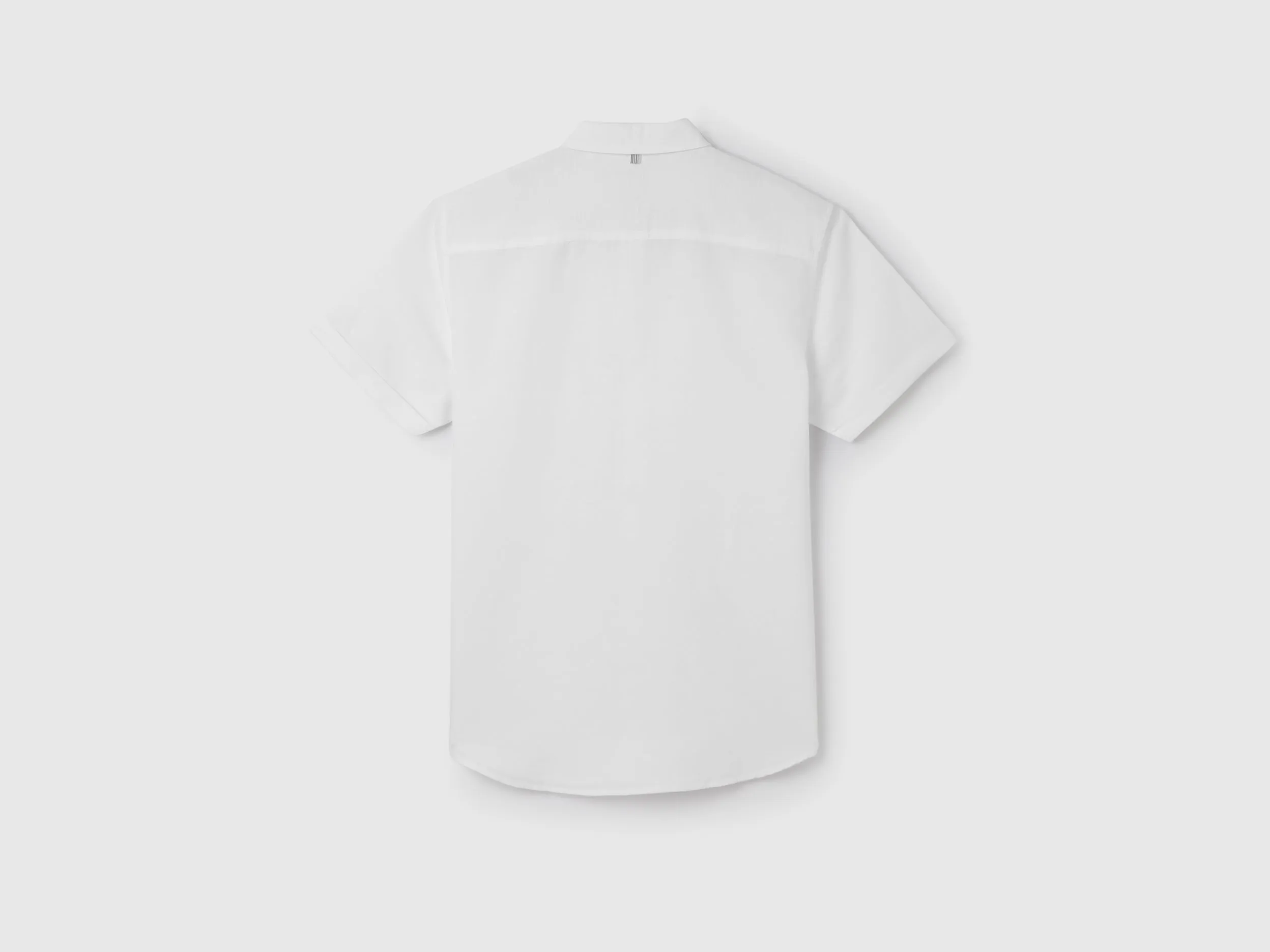 Men's Slim Fit Spread Collar Solid Shirts