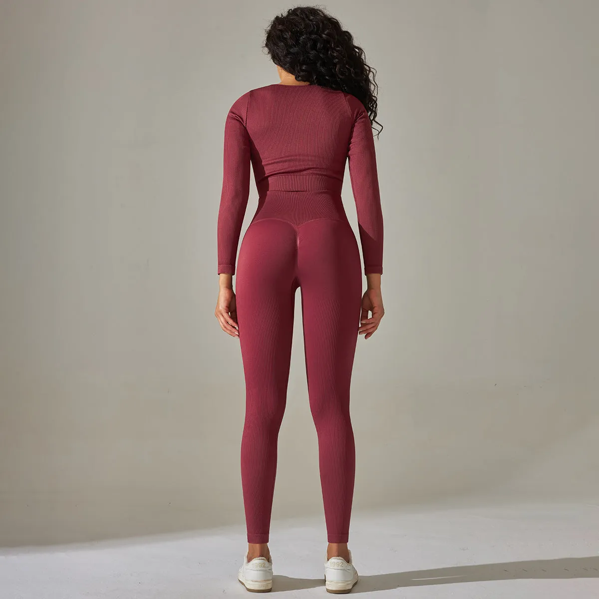 New Arrival OEM Women's Long Sleeve Shirts Legging Set High Waist Seamless Workout Yoga Set
