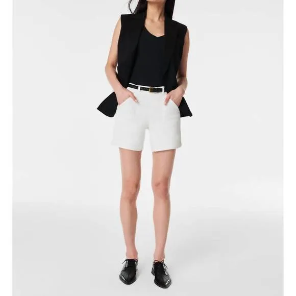 NEW SPANX stretch twill shorts in white