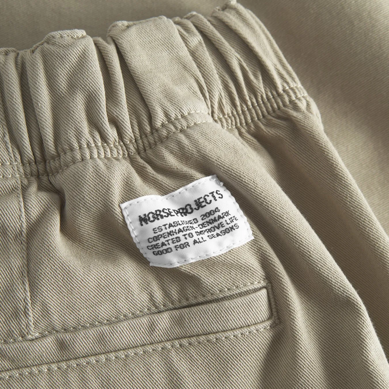 Norse Projects Ezra Relaxed Organic Stretch Twill Short Moss Green