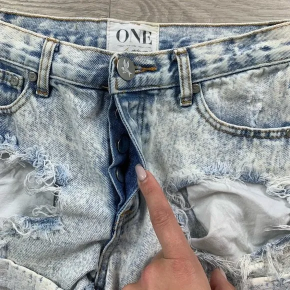 One Teaspoon Hawks Relaxed Fit High Rise Jean Shorts