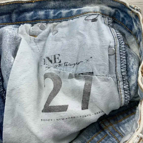 One Teaspoon Hawks Relaxed Fit High Rise Jean Shorts