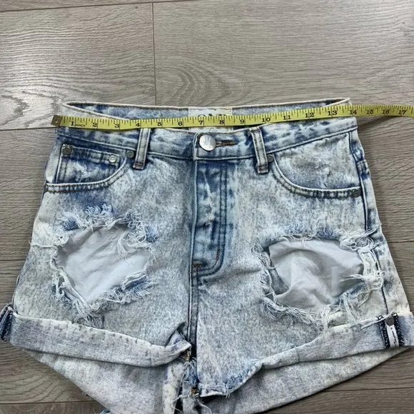 One Teaspoon Hawks Relaxed Fit High Rise Jean Shorts