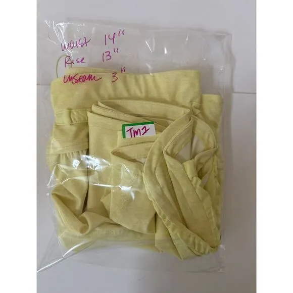 Pastel Yellow High-Waisted Athletic‎ Shorts with Drawstring &amp; Pockets Activewear