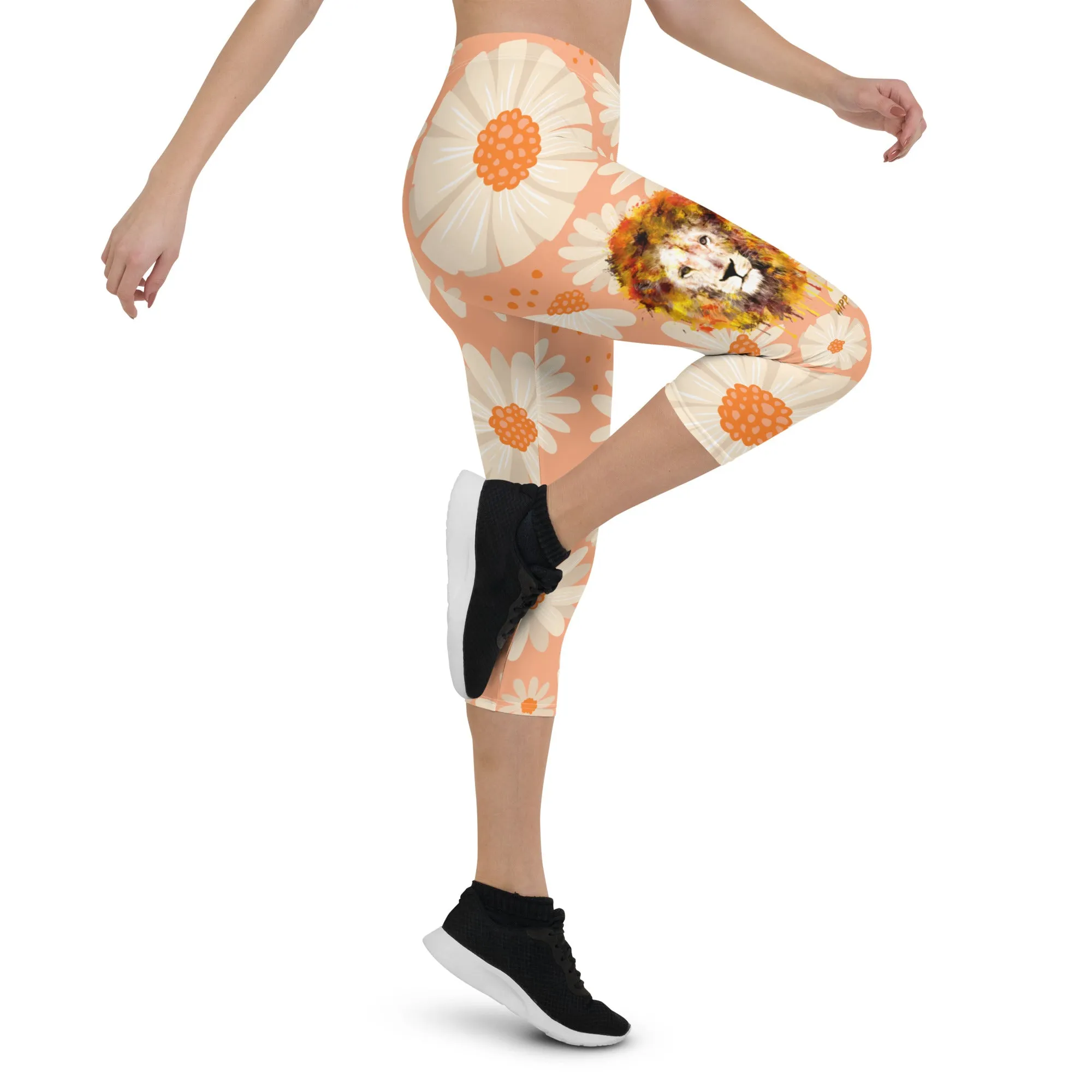 Peach Daisies Capri Leggings