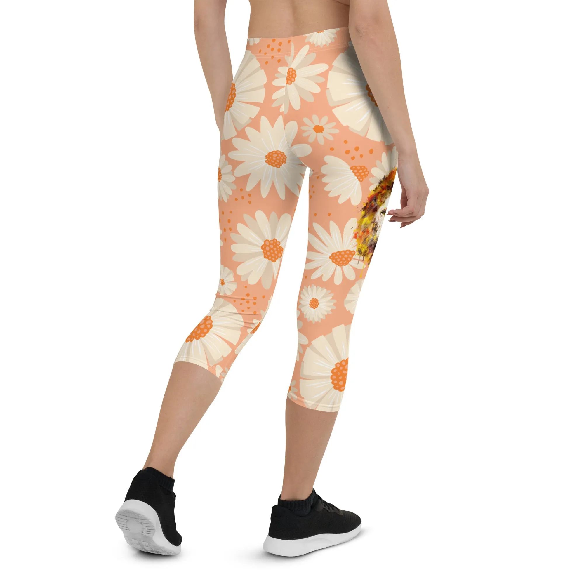 Peach Daisies Capri Leggings
