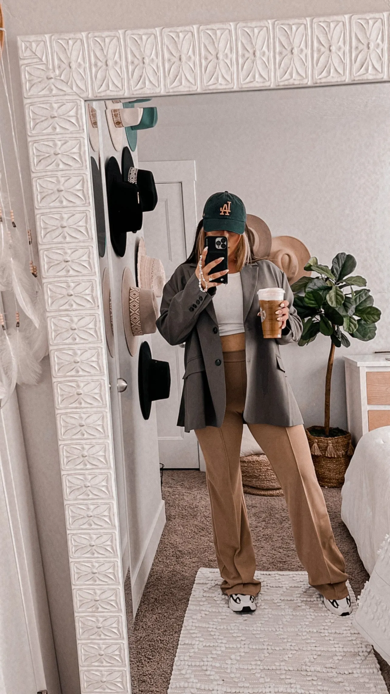 Pin Tuck high rise flare pants (3 COLORS)