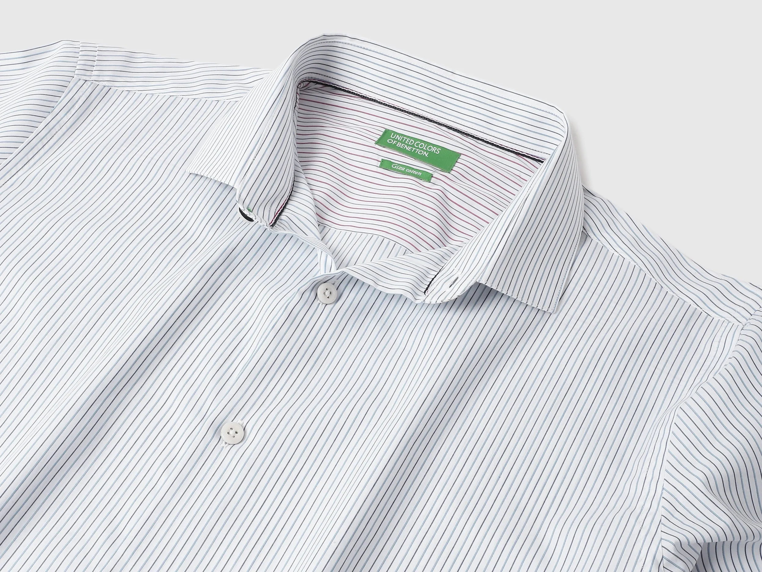 Regular Fit Cut Away Collar Striped Shirts