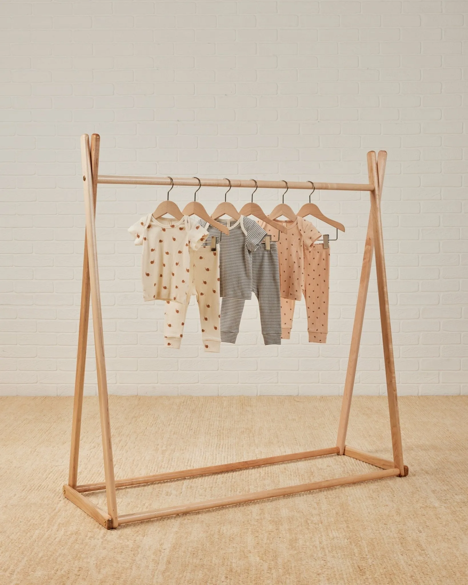 Ribbed Short Sleeve Tee   Legging Set || Snails