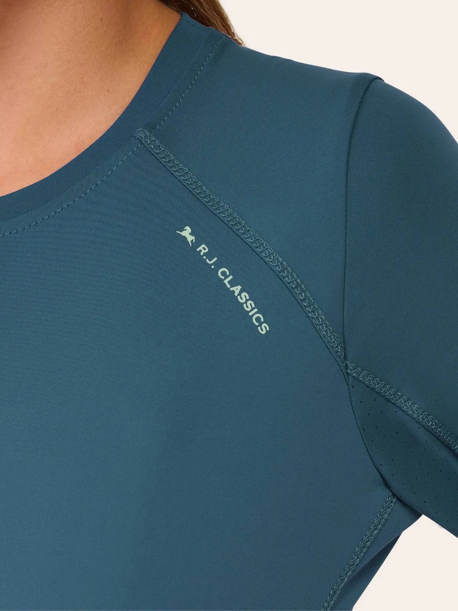 RJ Classic Jordyn Long Sleeve Crew Neck Shirt