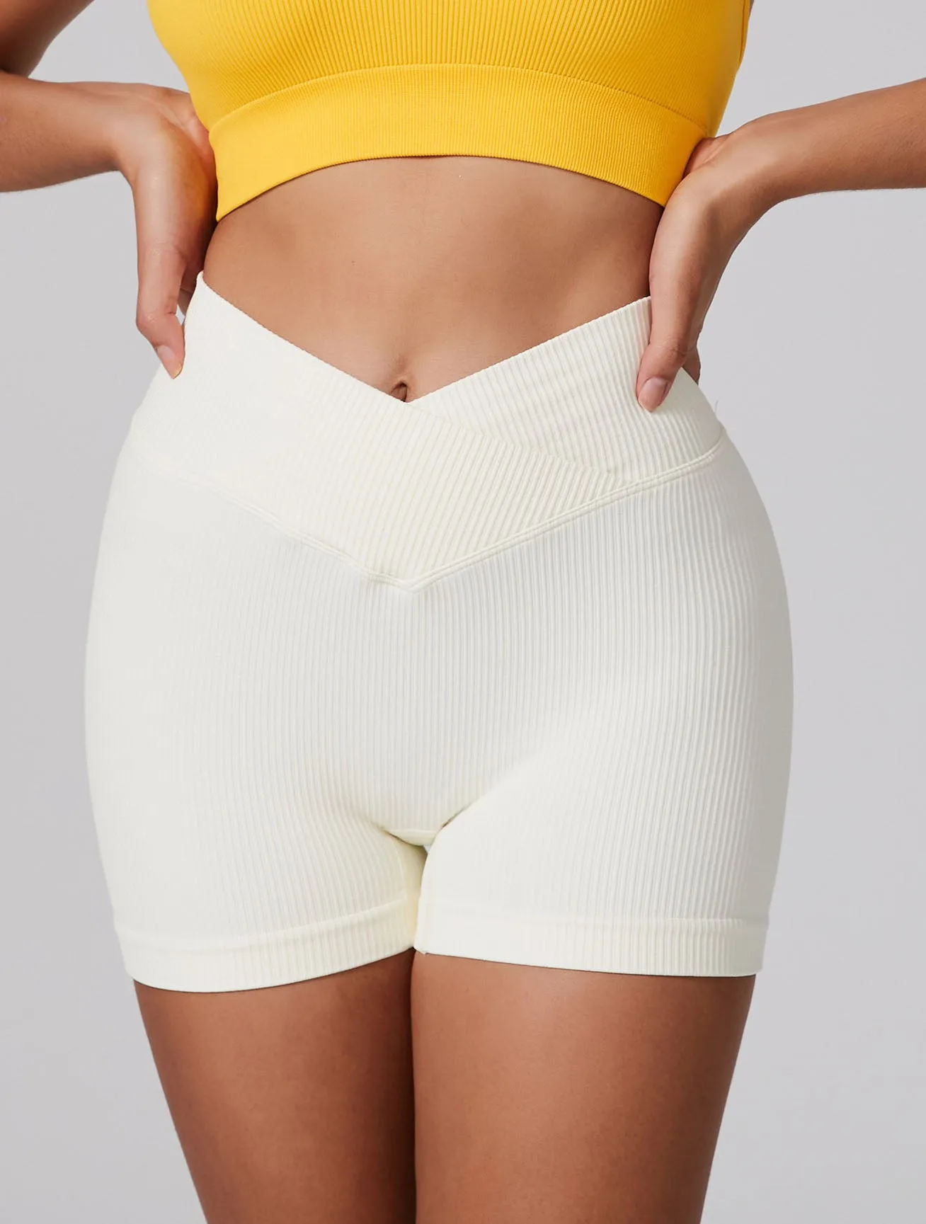 Seamless High-Waist Ribbed Fitness Shorts with Flattering V-Cut Design