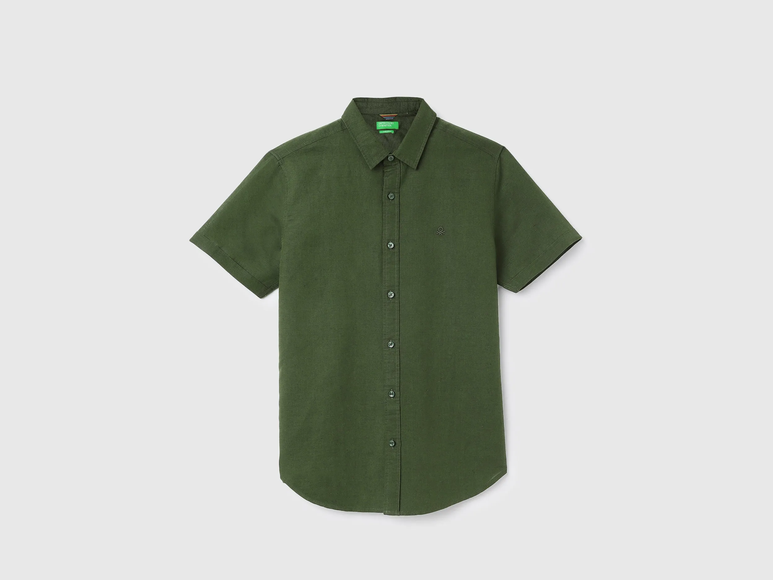 Slim Fit Spread Collar Solid Shirts