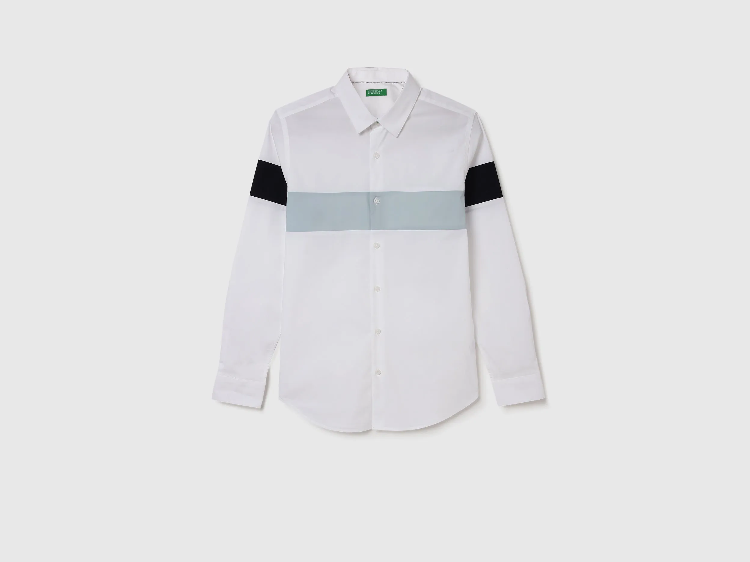 Slim Fit Spread Collar Solid Shirts